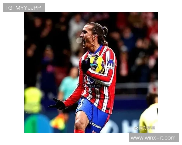 足球球星用坚持与努力不断进步实现自我超越追逐梦想辉煌未来